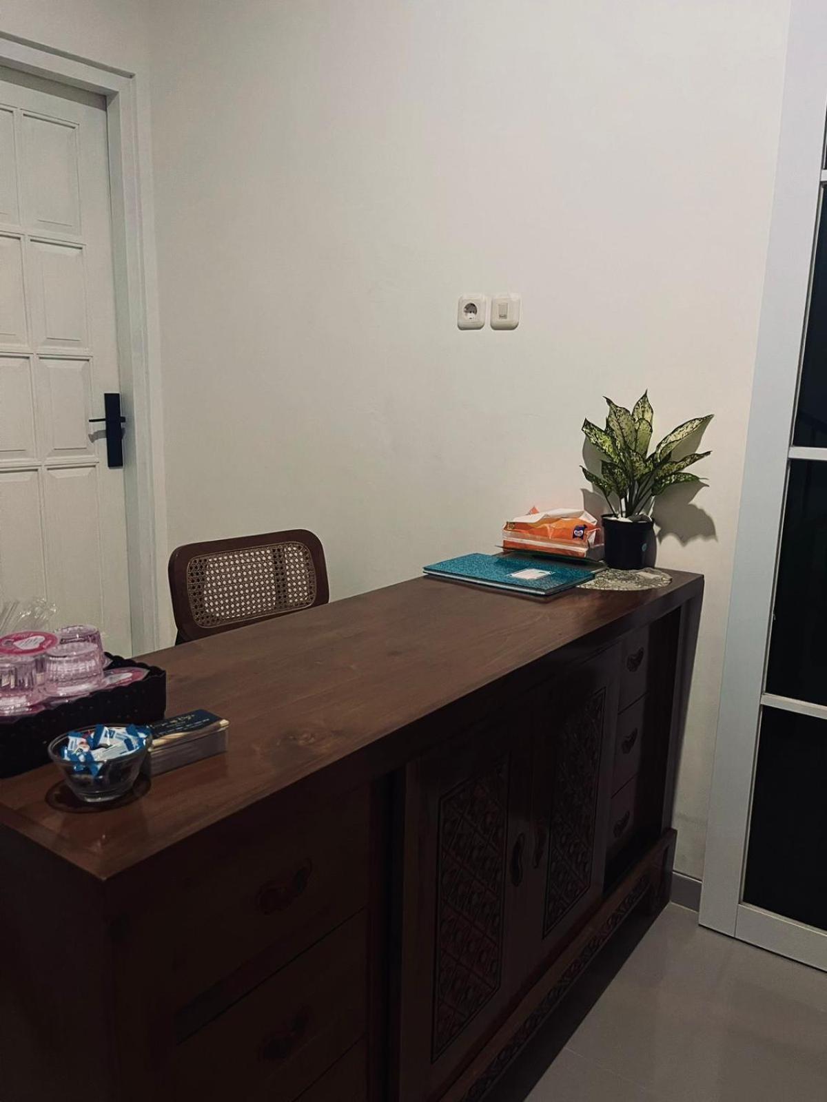 House Of Bedjo Powered By Cocotel يوغياكارتا المظهر الخارجي الصورة